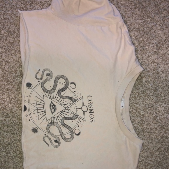 cute trendy tops 5$ each! - Picture 7 of 8